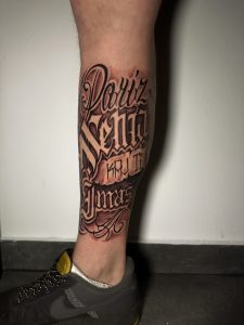 Lettering tetovaža Zagreb- Hornet Tattoo Studio
